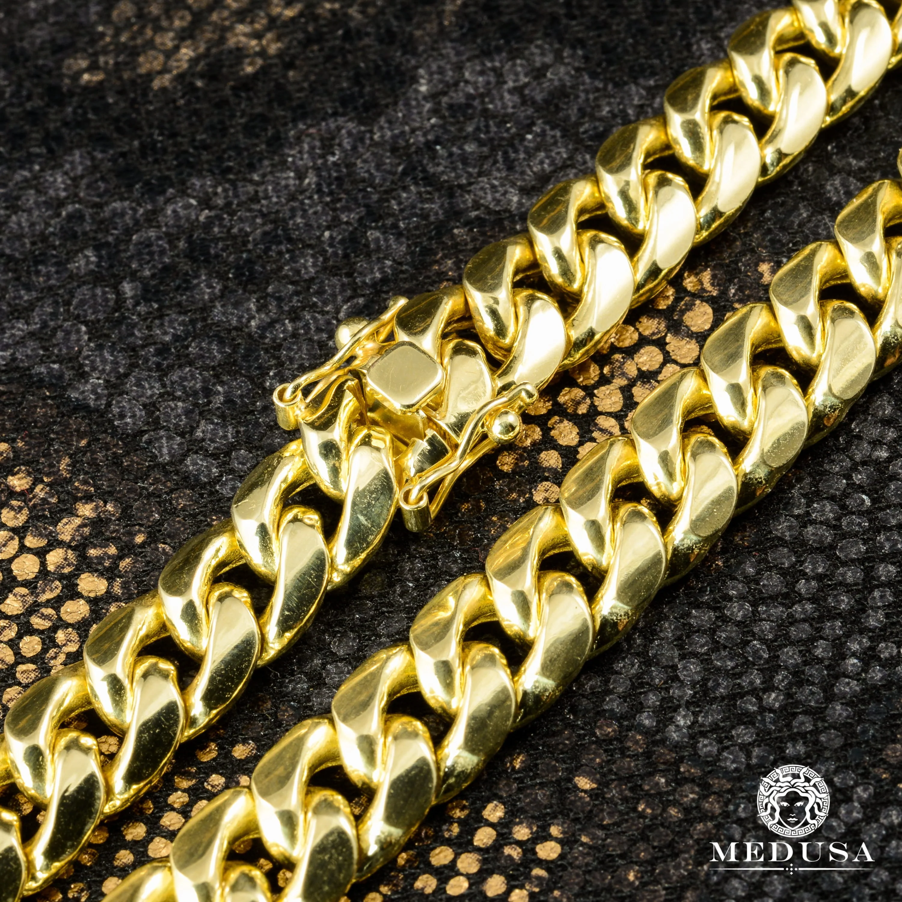 10mm Cuban Link Bracelet - Image 2