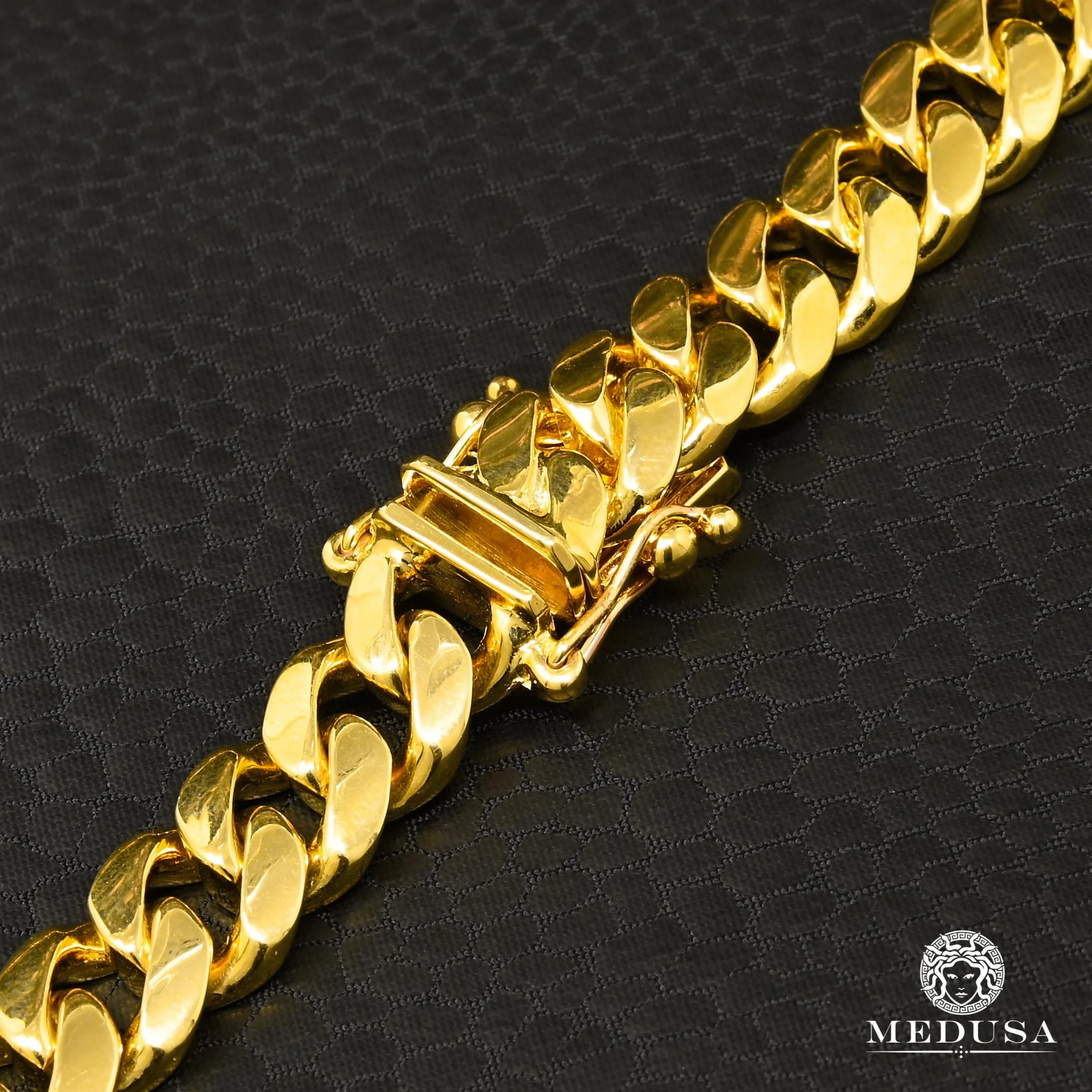 11mm Solid Cuban Bracelet - Image 4