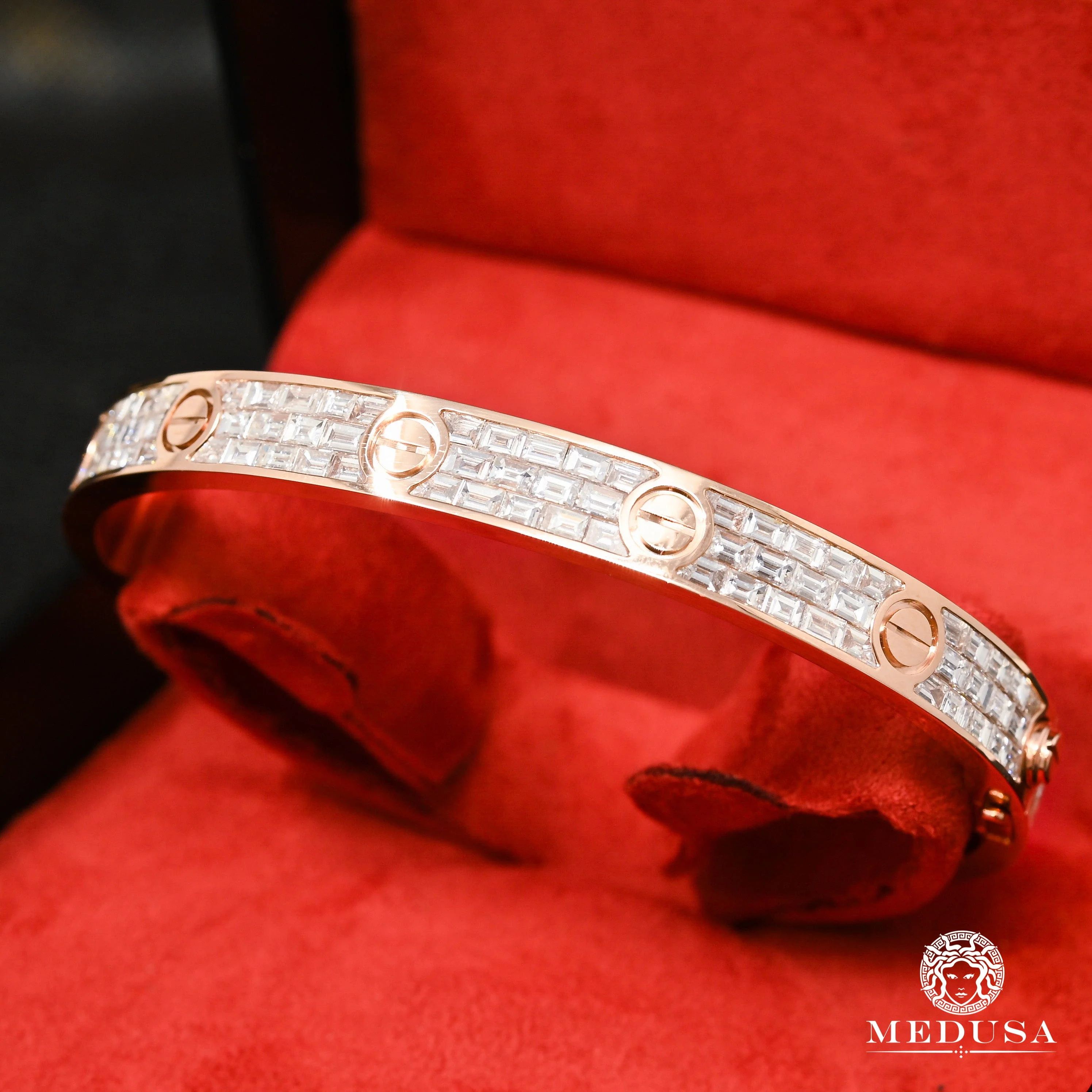 Bangle D7 - Emerald Diamond