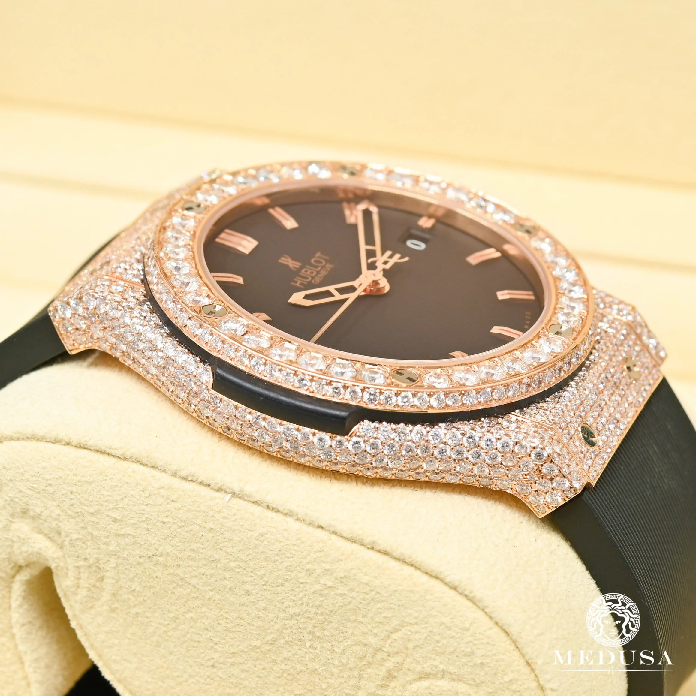 Hublot Classic Fusion 45mm - Iced Everose  - Image 4