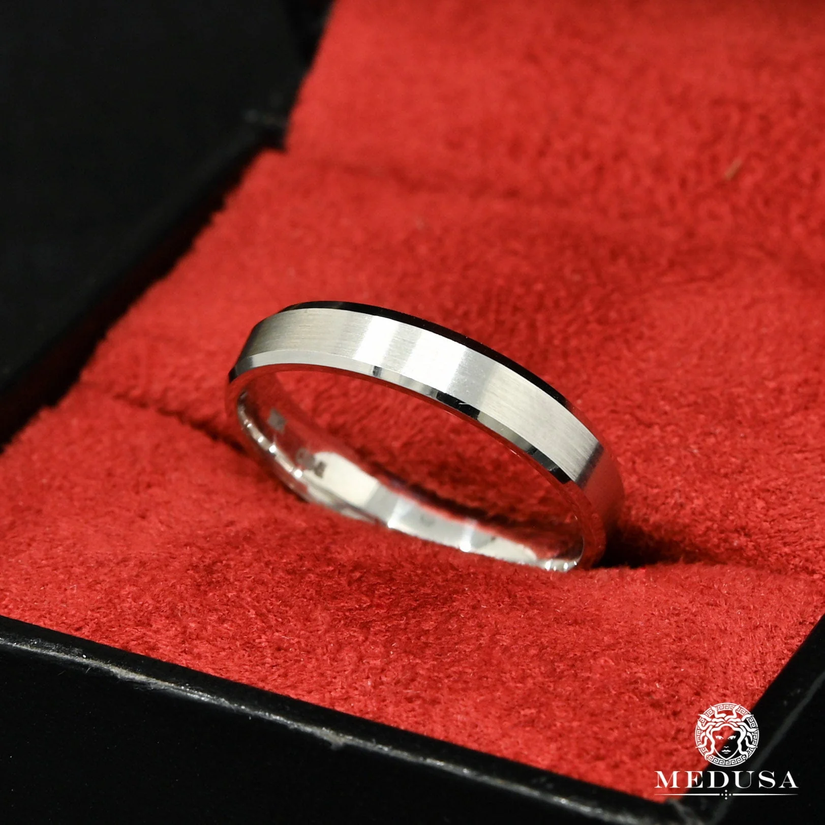 Ring H17 White Gold - MED100-4