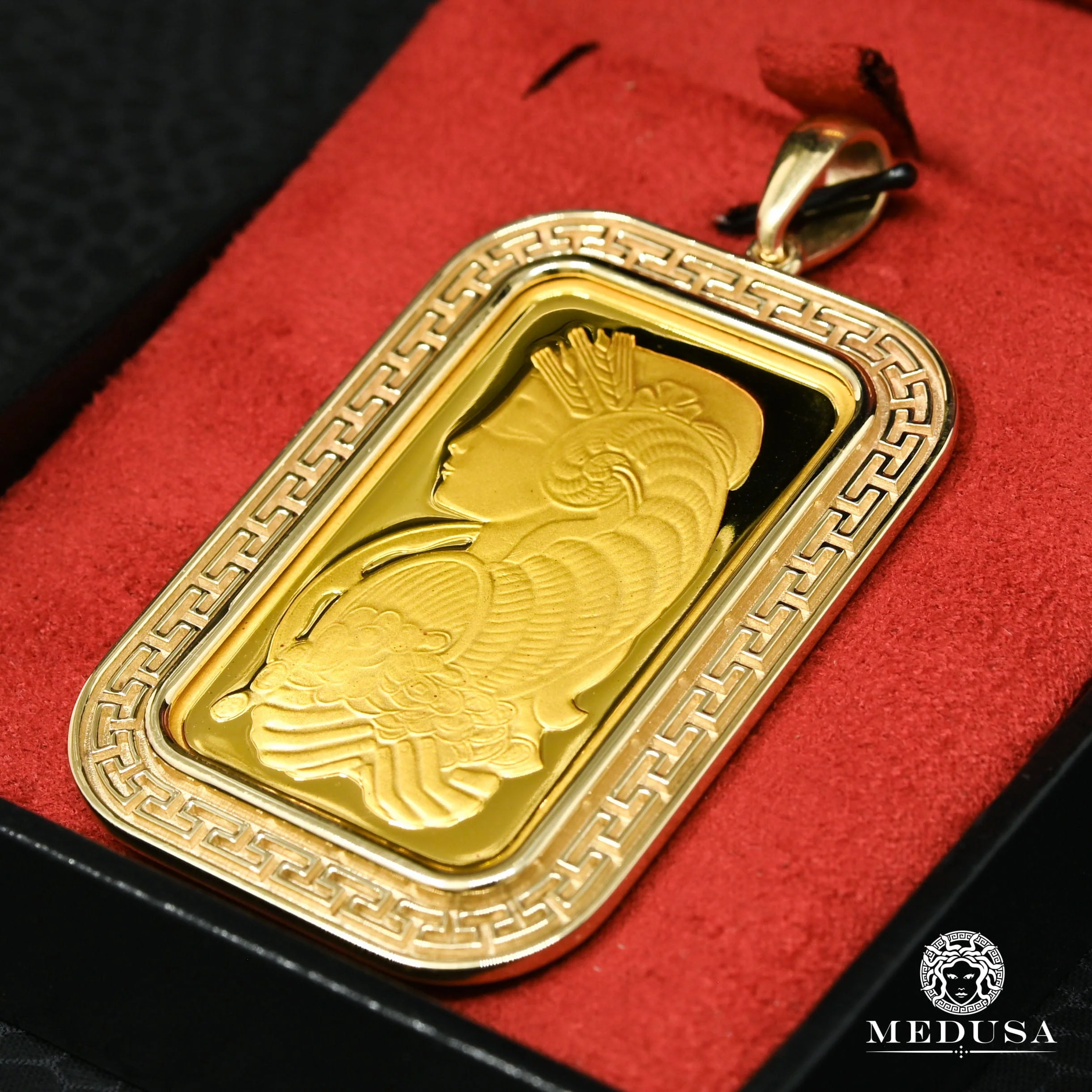 PAMP Fortuna Pendant | 1 oz & Versace