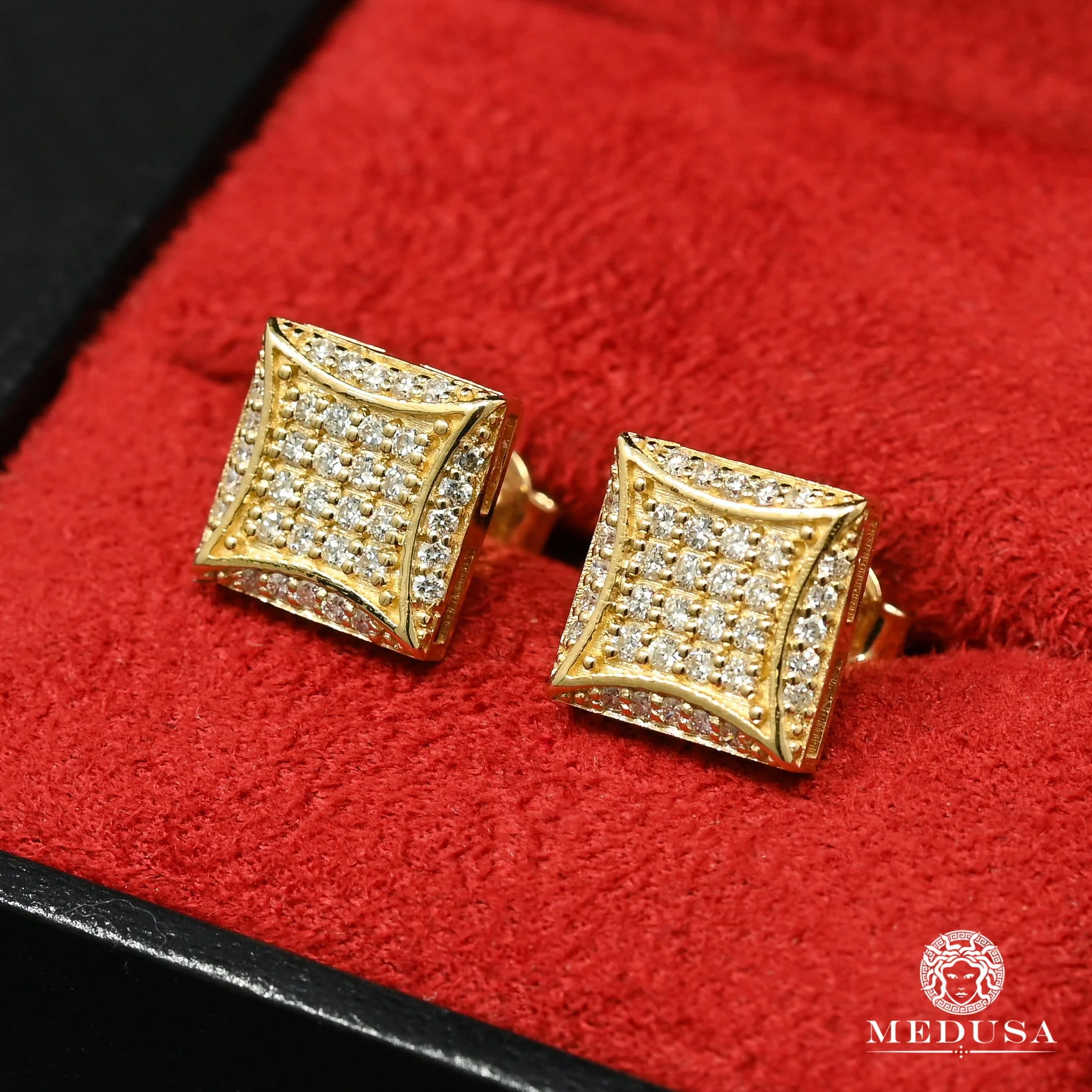 Studs D17 - MR0014 