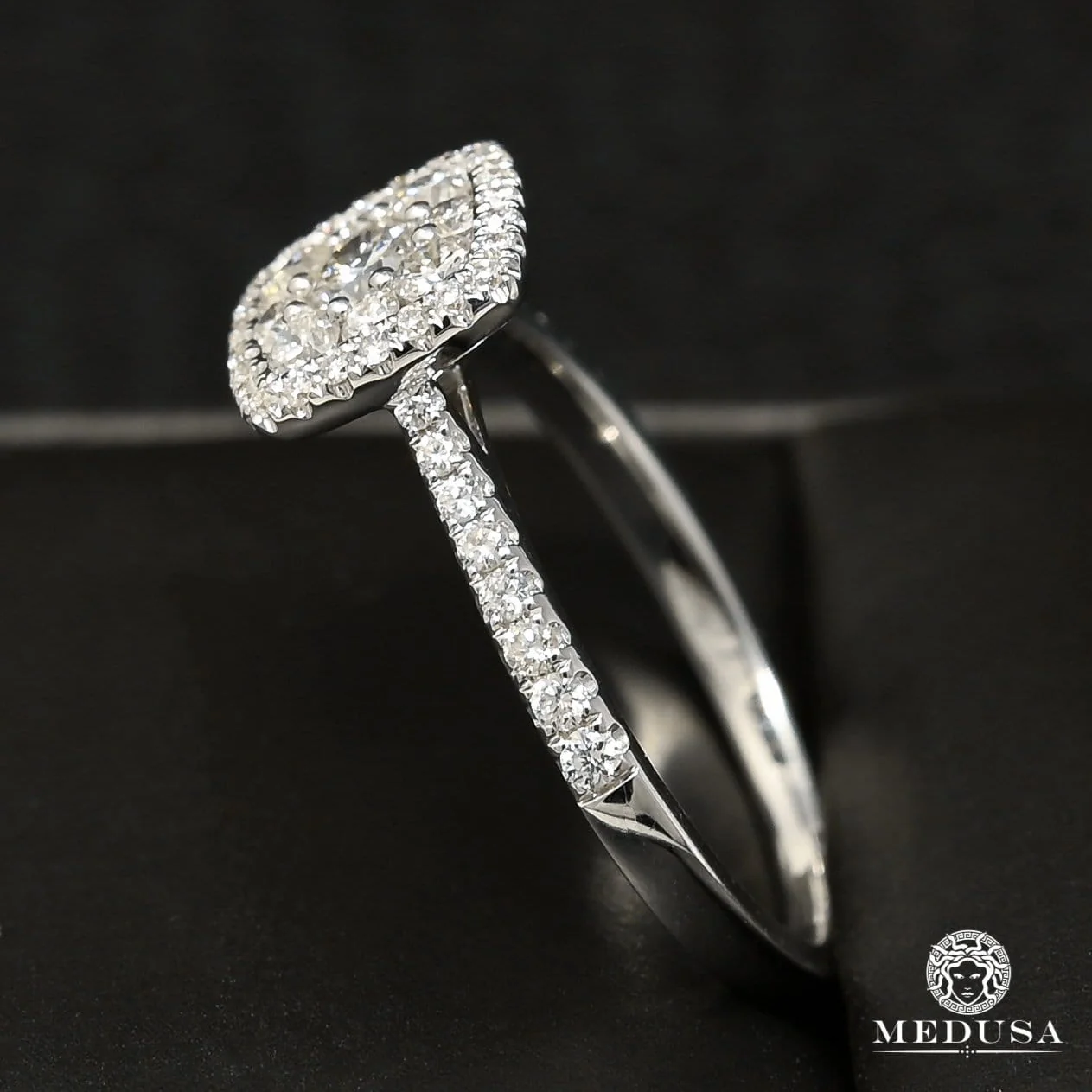 Trinity D10 - Solitaire Ring 67PT - Image 3
