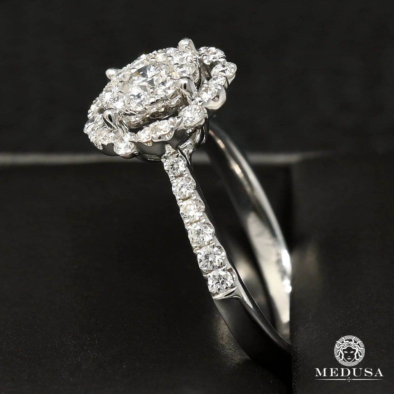 Trinity D8 - Solitaire Ring 88PT - Image 3